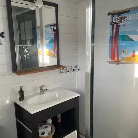 Aux Bonheurs Landais Guest house 3*